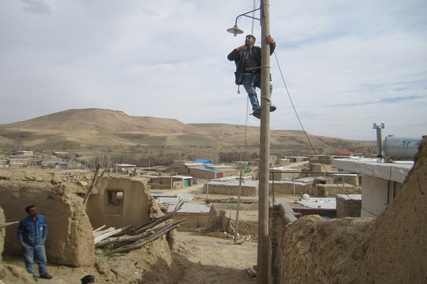شبکه روشنایی 100 روستای چرام اجرا شد