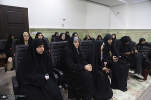 معرفی و بررسی کتاب «معبد زیر زمینی» در نشست عصرانه داستان قم