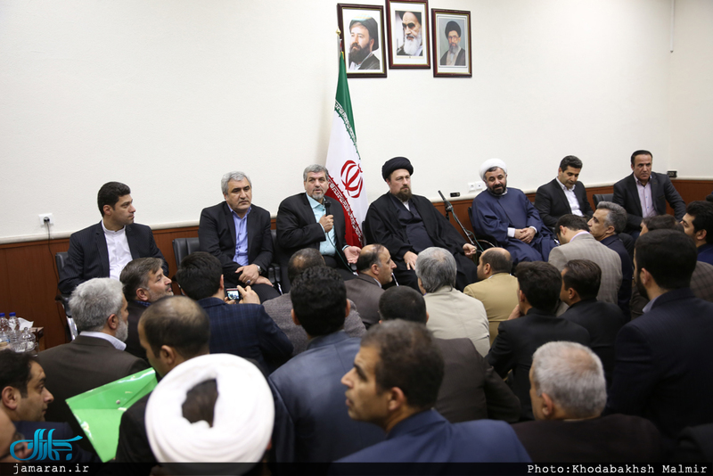 دیدار دبیر کل و اعضای حزب مردم سالاری با سید حسن خمینی 