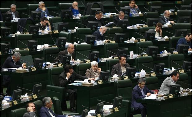 اقلیت های دینی می توانند نامزد انتخابات شوراهای اسلامی شهر و روستا شوند