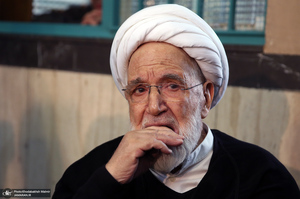 مراسم تشییع آیت الله سید مهدی امام جمارانی (ره) از حسنیه جماران-2