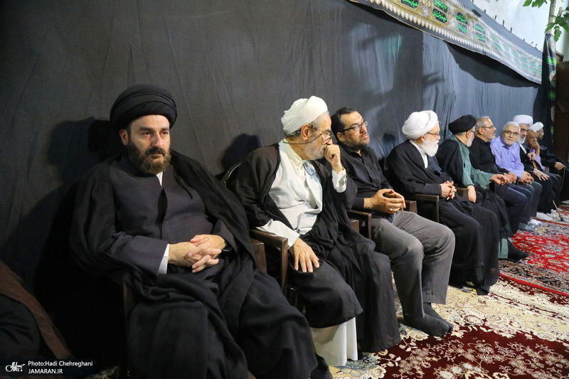 مراسم عزاداری دهه اول ماه صفر در بیت آیت الله شاه آبادی در قم‎