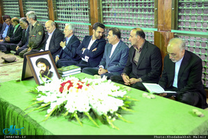 تجدید میثاق رئیس جمهوری و هیات دولت با آرمان های حضرت امام(س)