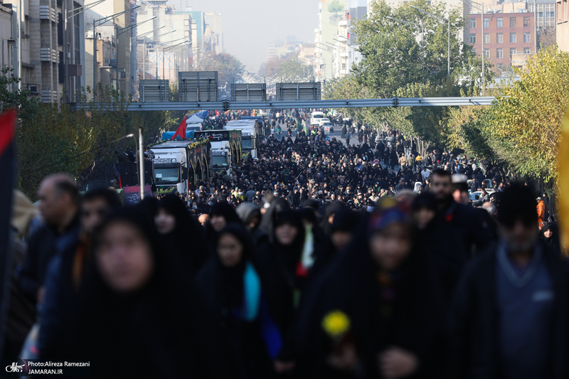 مراسم تشییع 300 شهید گمنام دوران دفاع مقدس