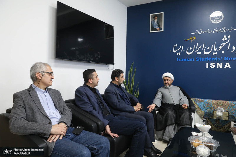 بازدید رییس موسسه تنظیم و نشر آثار امام خمینی (ره) از خبرگزاری ایسنا