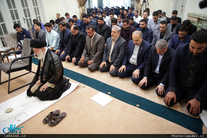 دیدار مدال‌آوران کاروان ورزشی ایران در بازی‌های آسیایی با رهبر معظم انقلاب