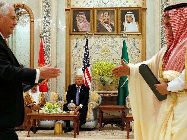چه شد که ترامپ با یک رقص شمشیر فریب توطئه «ضد ایرانی-قطری» را خورد؟  