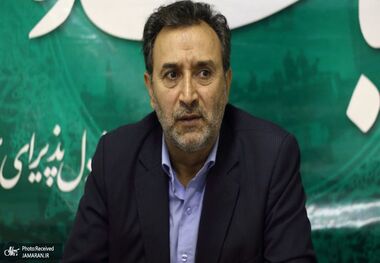 معاون حقوقی رئیسی: علی کریمی را به موقع تحت پیگرد قرار می‌دهیم