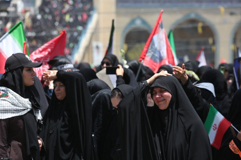مراسم وداع با رهبر شهید انقلاب در مصلی تهران