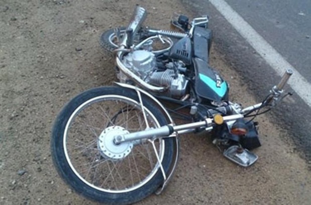 برخورد موتورسیکلت با خودروی سواری پیکان یک کشته برجا گذاشت
