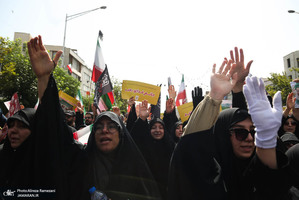 مراسم تشییع شهدای جنگ تحمیلی رژیم صهیونیستی در تهران-3