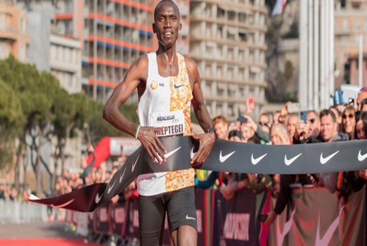 دونده اوگاندایی رکورد 5 کیلومتر دنیا را شکست

