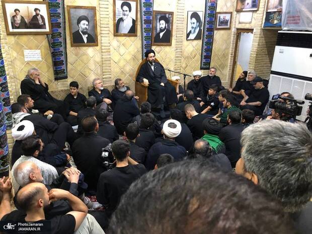مراسم روضه در بیت امام در نجف اشرف با حضور سید علی خمینی