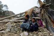 آمار تکان دهنده مرگ کودکان در زلزله افغانستان در روزهای اخیر