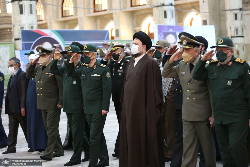 تجدید بیعت فرماندهان ارشد نیروهای مسلح با آرمان های حضرت امام خمینی (س)