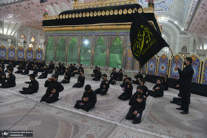 مراسم سوگواری احلی من العسل در حرم مطهر امام خمینی(س)