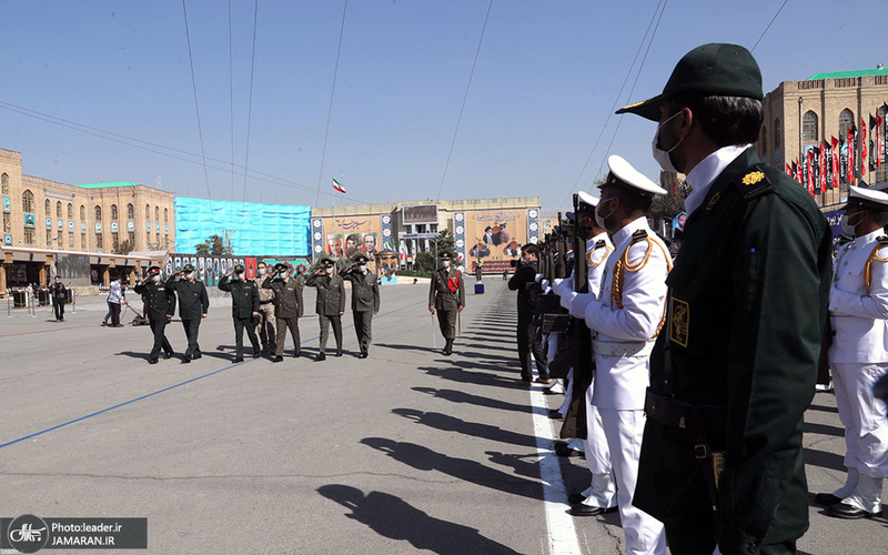 ارتباط تصویری فرمانده کل قوا با مراسم مشترک دانش‌آموختگی دانشجویان دانشگاه‌های افسری نیروهای مسلح