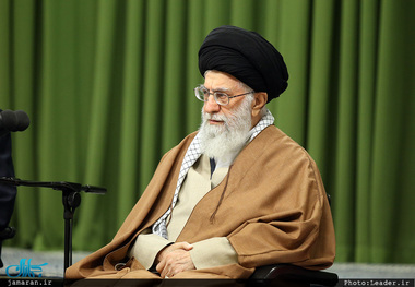 رهبر معظم انقلاب: فلسطین با توطئه سکوت نادیده گرفته می شود