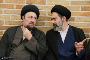 حضور آیت الله سید حسن خمینی در مراسم وداع با آیت الله العظمی شبری زنجانی (ره)