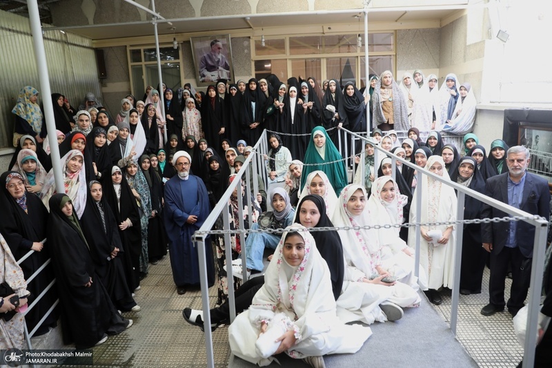 بازدید جمعی از اعضای باشگاه منتظران بنیاد حضرت مهدی موعود (عج) از جماران