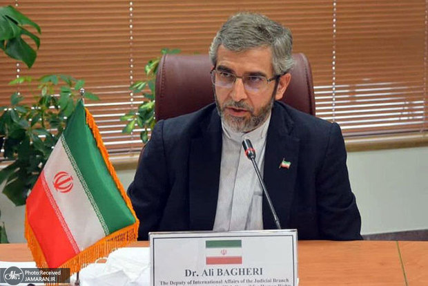 مذاکره کننده ایران در راه وین: آمریکا باید قدردان فرصتی باشد که با سخاوتمندی اعضای برجام فراهم شده است