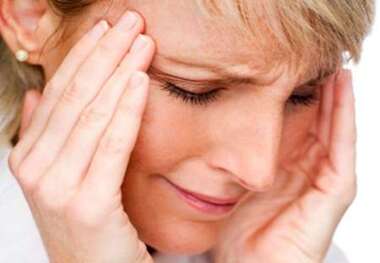 میگرن ریسک ابتلا به سرطان سینه را افزایش می‌دهد
