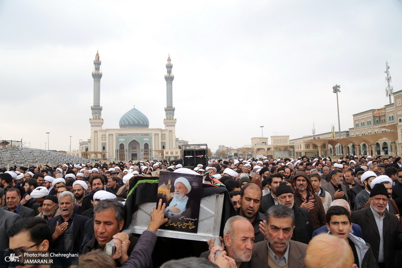 مراسم تشییع و خاکسپاری حجت الاسلام والمسلمین حاج شیخ عباس صالحی منش(ره)