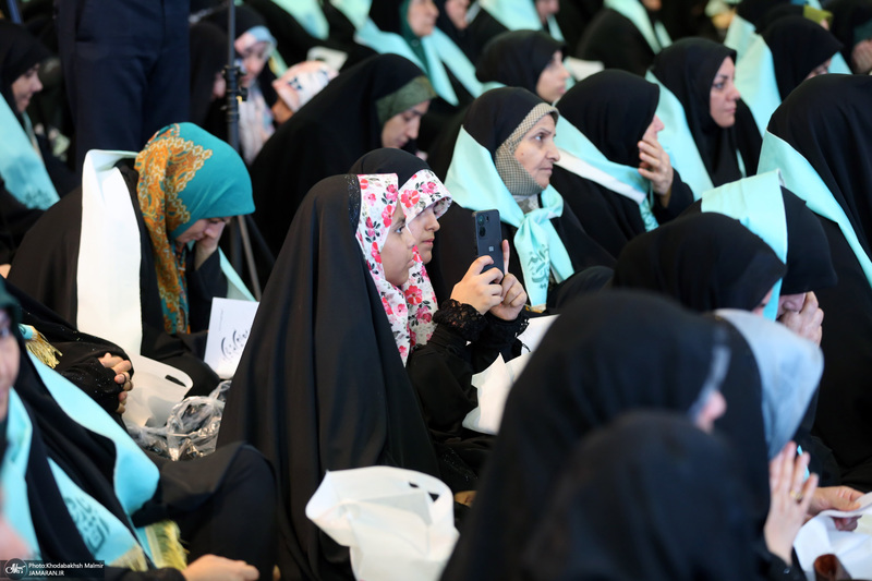 جدید میثاق بانوان فعال فرهنگی با امام خمینی(س)؛