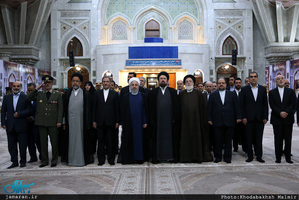 تجدید میثاق رئیس جمهوری و هیات دولت با آرمان های حضرت امام(س)
