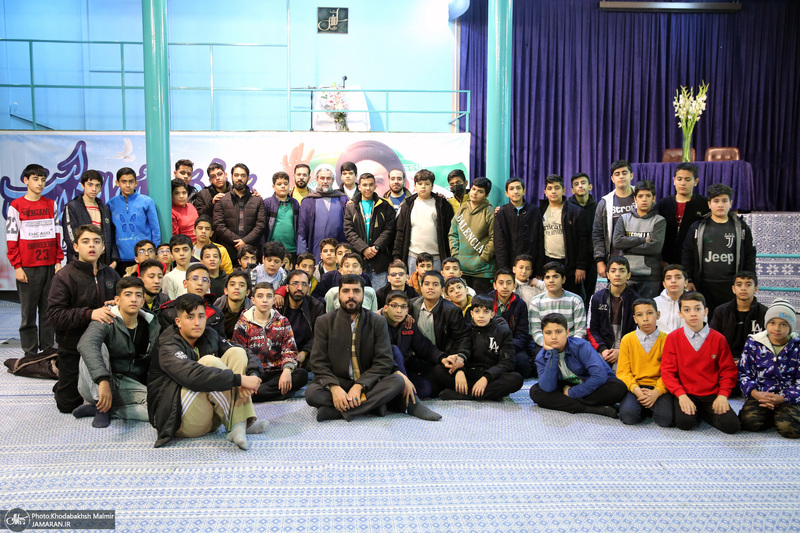 بازدید اقشار مختلف مردم از بیت امام خمینی در جماران
