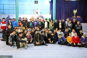 بازدید اقشار مختلف مردم از بیت امام خمینی در جماران