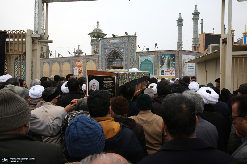 مراسم شییع و نماز