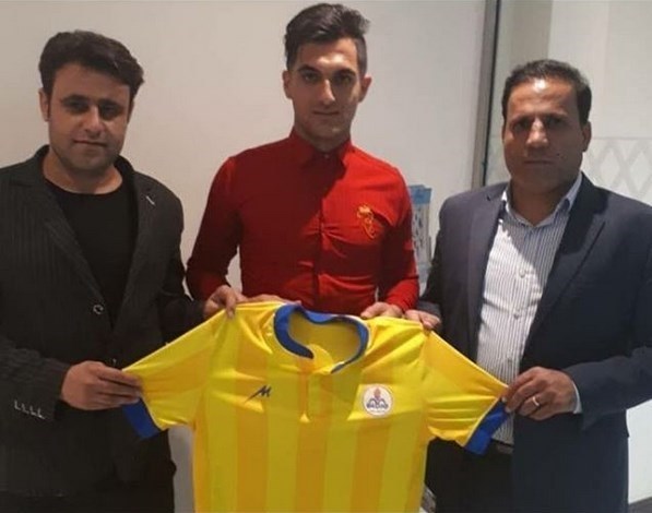 یک بازیکن جدید به نفت مسجدسلیمان پیوست + عکس
