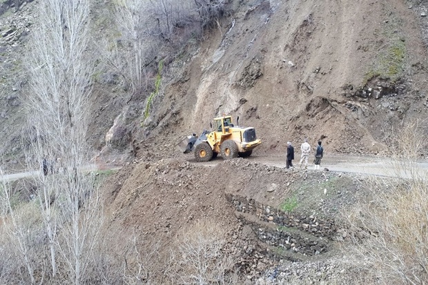 راه ارتباطی 4 روستای بخش وزینه سردشت بازگشایی شد