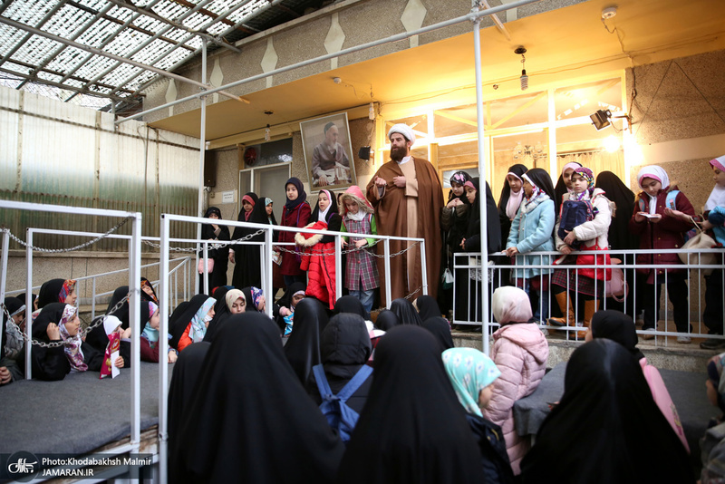 تجدید میثاق دانش آموزان موسسه فرهنگی شهید اسکندری با امام (س) در حسینیه جماران