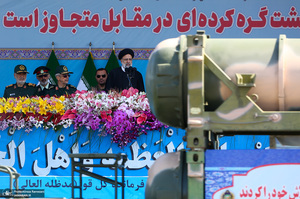 مراسم رژه روز ارتش در جوار حرم مطهر امام خمینی (س) - 2