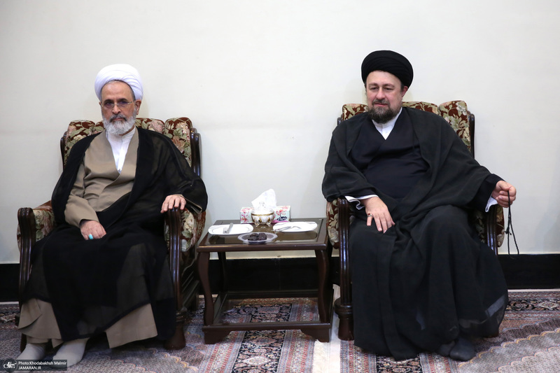 حاشیه تجدید میثاق اعضای مجلس خبرگان رهبری با آرمان‌های امام خمینی(س)؛