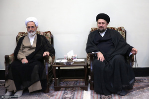 حاشیه تجدید میثاق اعضای مجلس خبرگان رهبری با آرمان‌های امام خمینی(س)؛