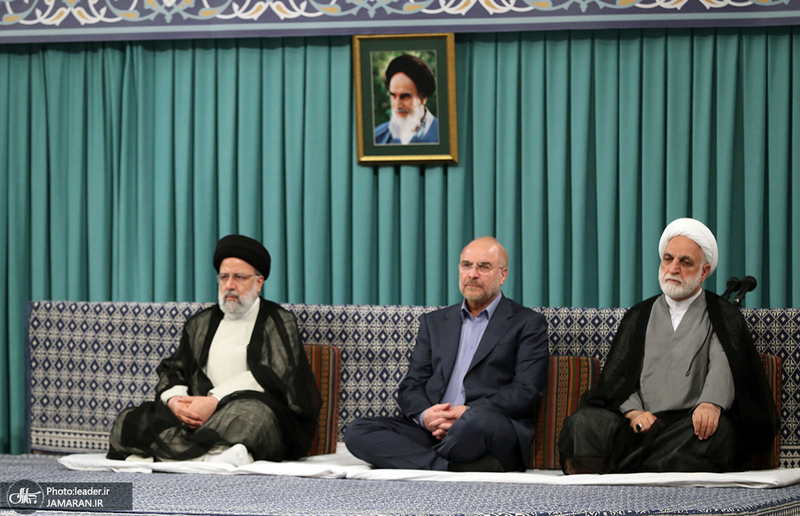 دیدار مسئولان نظام و مهمانان کنفرانس وحدت اسلامی با رهبر معظم انقلاب