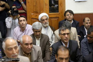 دیدار وزیر، معاونان و مدیران وزارت ارشاد با سید حسن خمینی