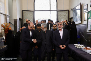 مراسم تشييع مادر غلامعلی حداد عادل