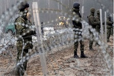 لهستان مهاجران در مرزهای خود با بلاروس را به گلوله می بندد