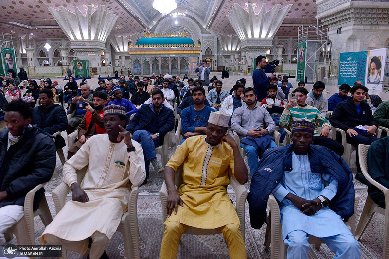 جشن میلاد نور در حرم مطهر امام خمینی (س)