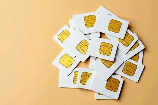 خبر جدید رئیس دفتر رئیس‌جمهور در مورد اینترنت بی فیلتر: سیم کارت سفید برای همه لغو می‌شود؛ حتی اعضای دولت