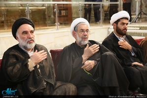 مراسم احیاء شب بیست و یکم ماه مبارک رمضان درحرم مطهر امام خمینی (س) /2