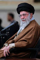 دیدار هزاران نفر از اقشار مختلف مردم با رهبر معظم انقلاب