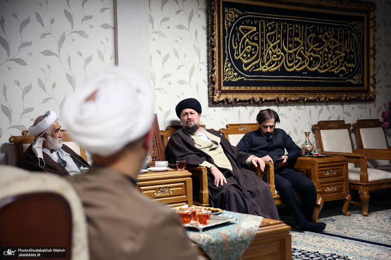حضور سید حسن خمینی در منزل مرحوم آیت الله ری شهری (ره)