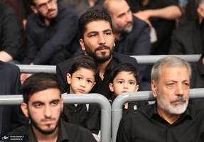 مراسم عزاداری شب تاسوعای حسینی (ع) در حسینیه امام خمینی