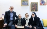 دیدار پزشکیان با خانواده دو شهید مسیحی دفاع مقدس + عکس ها