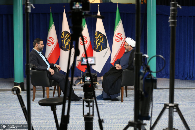 گفتگو با رئیس موسسه تنظیم و نشر آثار امام خمینی (س)  در حسینیه جماران